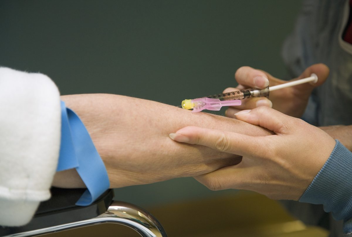 Preventing Needlestick Injuries Evolve eLearning Solutions